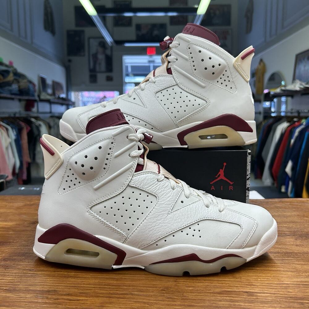Size 10 - Air Jordan 6 Retro 2015 Maroon Worn Once With Box